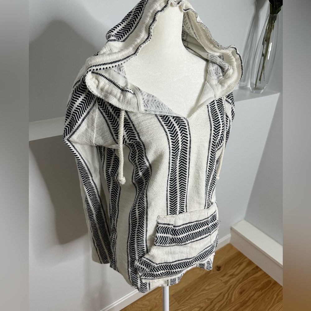 Coastal Sweatshirt